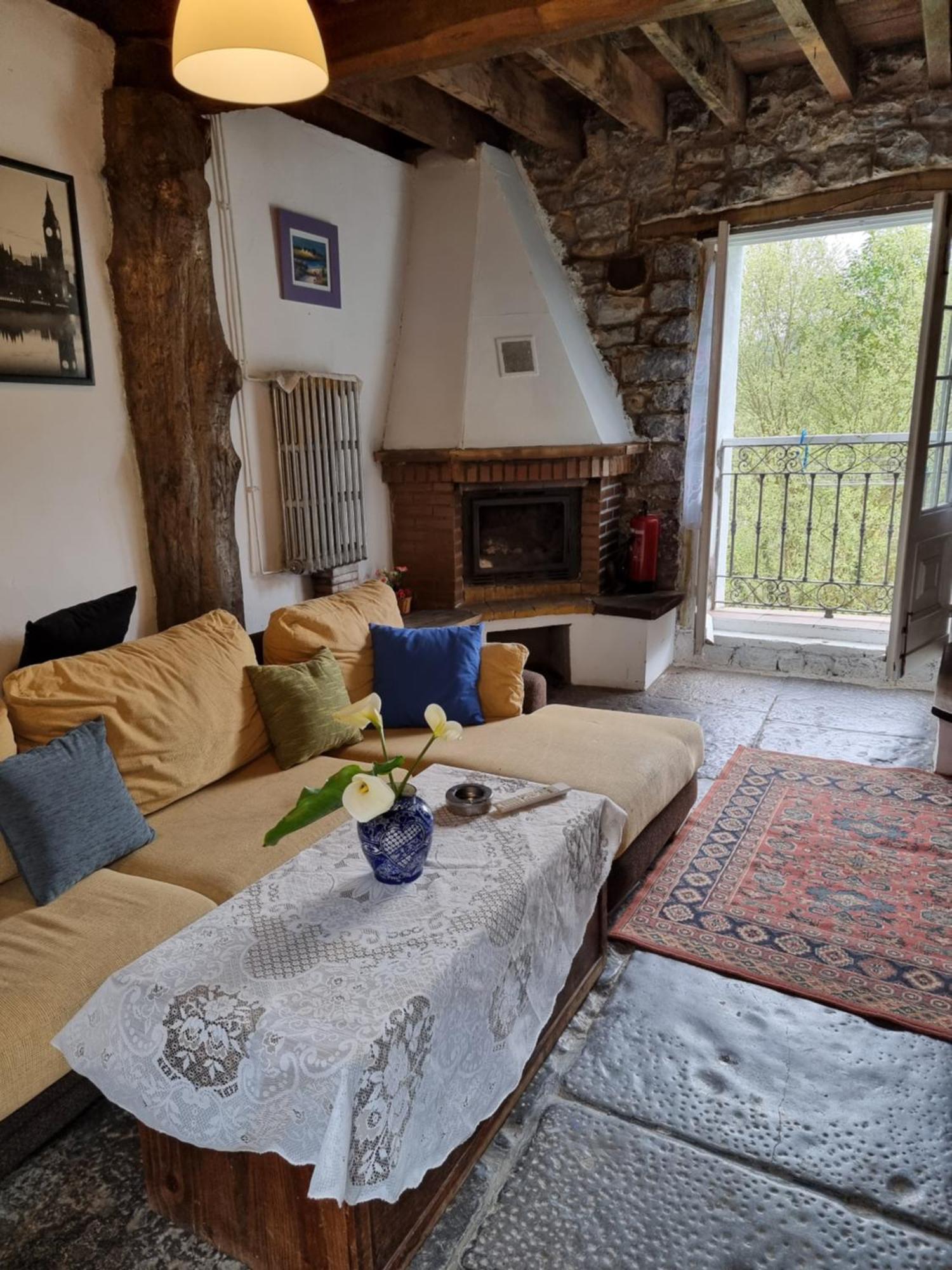 Corias Casona Junto Al Narcea Villa Ngoại thất bức ảnh